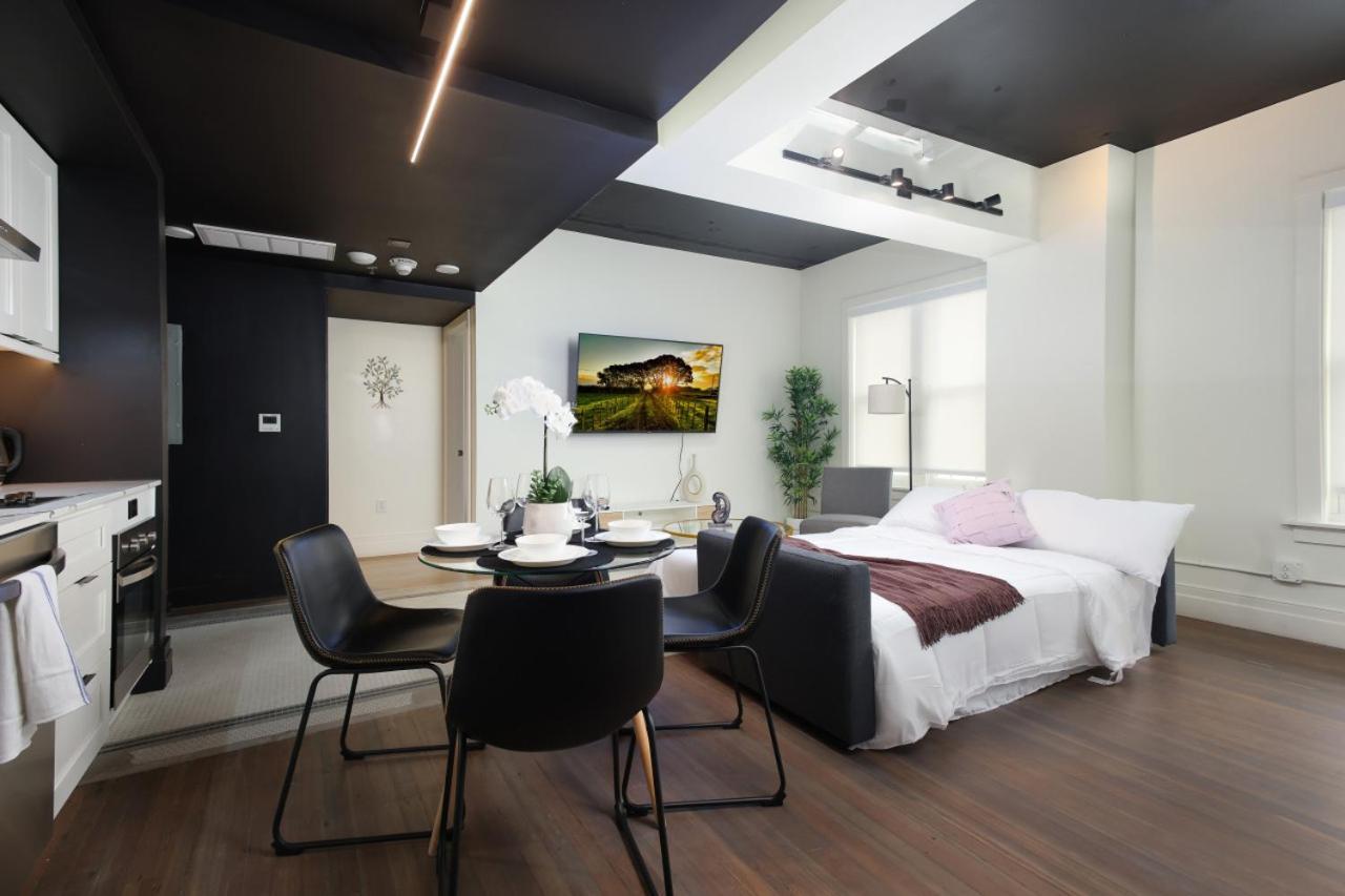Sleek 2br On Rvrwalk Gym Parking Near Conv Ctr